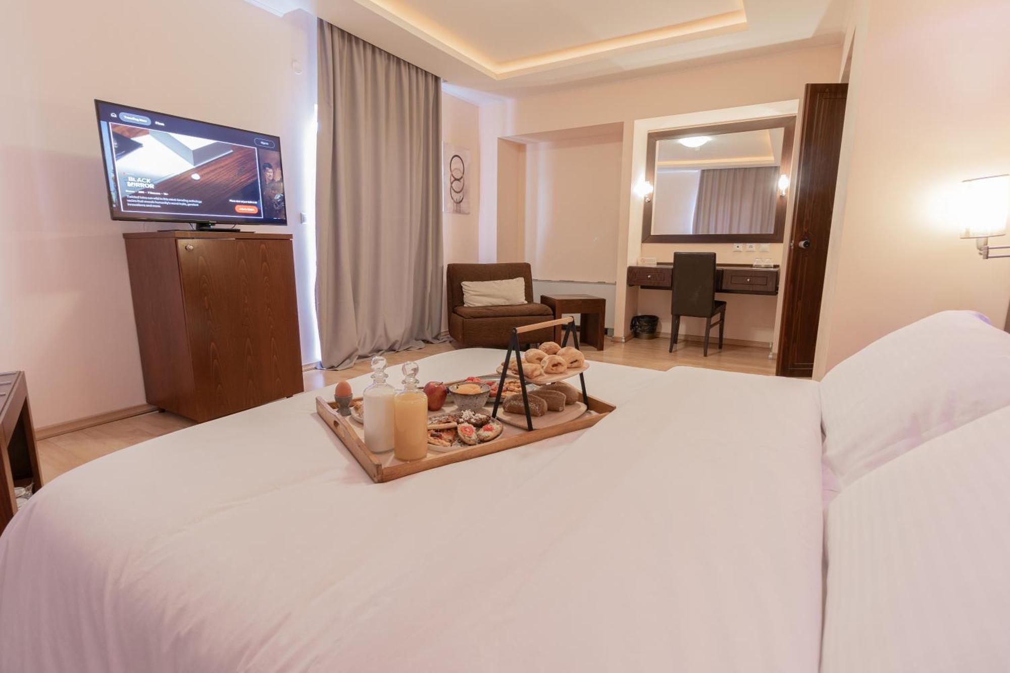 Flisvos Hotel Нафпактос Экстерьер фото